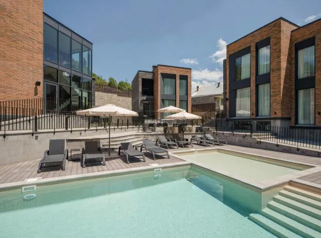  Aurora Luxe - picture  : Property building,Swimming pool,Pool view 