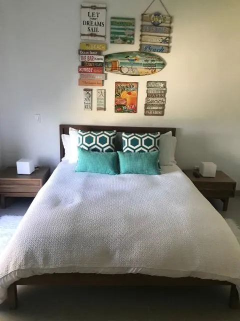  Stunning beachfront apartment with private jacuzzi - picture  : Bed 