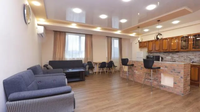  Stay Inn Apartments at Nalbandyan 50 street - picture  : Seating area 