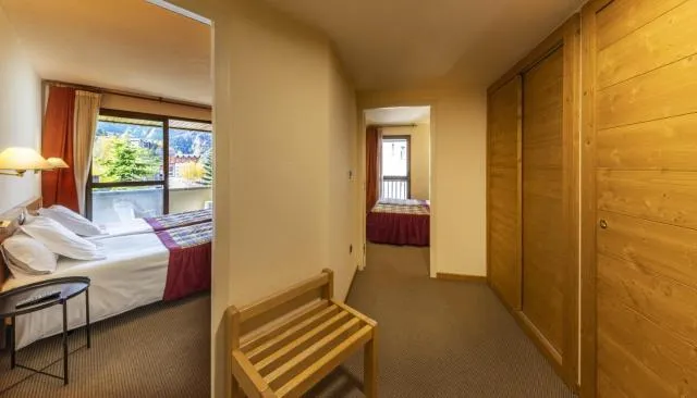  Hotel Bonavida - picture  : Photo of the whole room,Room 