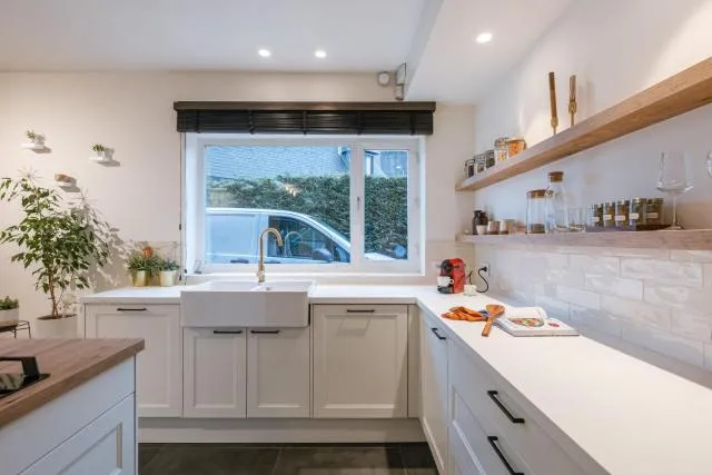  Modern and bohemian house with spacious garden - picture  : Kitchen/kitchenette 