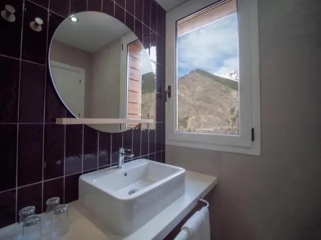  Hotel Roc Meler - picture  : Bathroom,Natural landscape,Bathroom,Mountain view,Property 