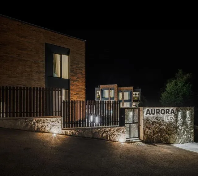  Aurora Luxe - picture  : Property building 