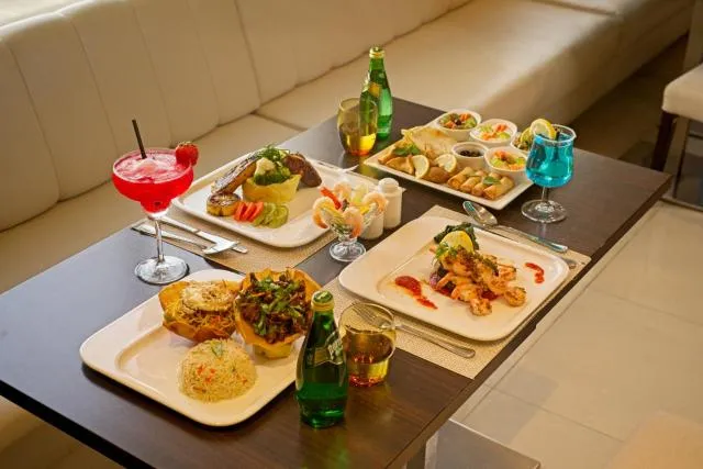  Action Hotel Ras Al Khaimah - picture  : Lunch and dinner,Food and drinks,Food,Lunch,Dinner,Drinks,Property 