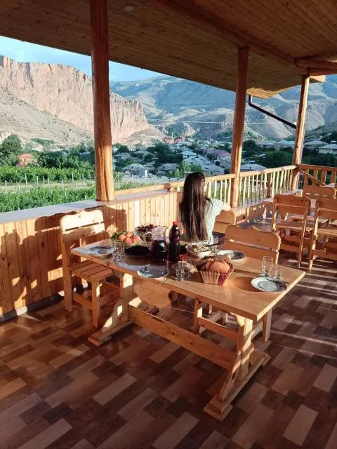  NUR TOON - picture  : Toilet 