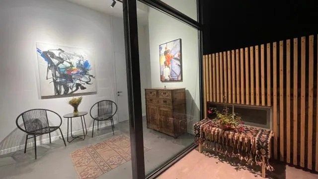  Armine's B&B - picture  : Facade/entrance,Seating area,Property 