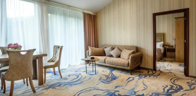  Aurora Resort Tsaghkadzor - picture  : Seating area,Living room,Seating area,Property 