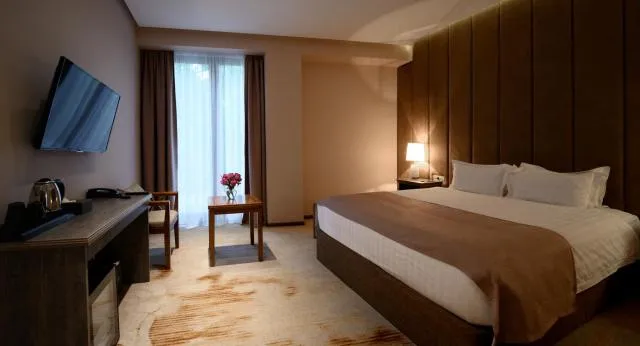  Aurora Resort Tsaghkadzor - picture  : Bed,Bedroom,Property 