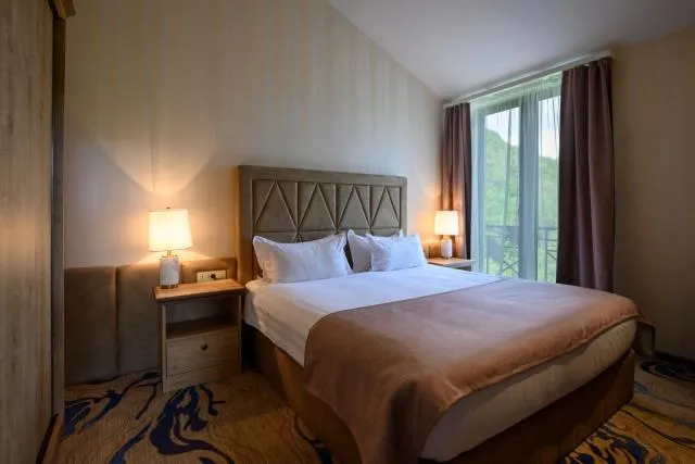  Aurora Resort Tsaghkadzor - picture  : Bed,Bedroom,Property 