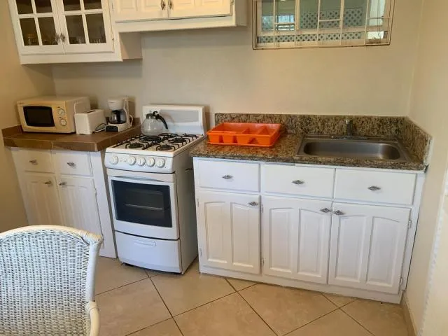  Seawinds Apartments - picture  : Kitchen/kitchenette,Kitchen or kitchenette,Property 