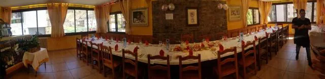  Hotel Sucara - picture  : Toilet,Restaurant/places to eat,Property 