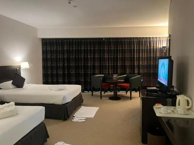  Al Jazira Club Hotel - picture  : Living room,Property 