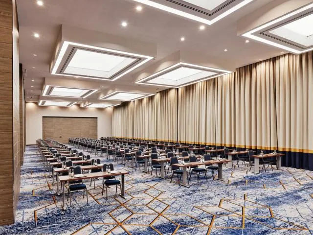  InterContinental Warszawa, an IHG Hotel - picture  : Business area/conference room,Meeting/conference room,Property 