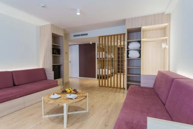  Hotel & Aparthotel Cosmos - picture  : Seating area 