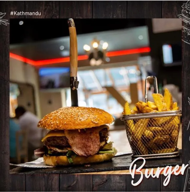  Hotel KATHMANDU - picture  : Restaurant/places to eat,Property 