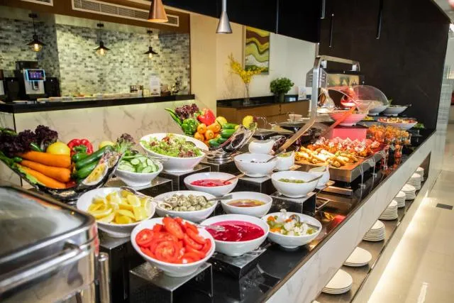  Elite Byblos Hotel - picture  : Restaurant/places to eat,BBQ facilities,Food and drinks,Decorative detail,Dining area,Food,Lunch,Property 