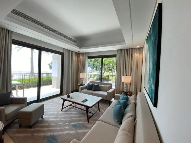  Dream Inn Apartments - Address Beach Residence Fujairah - picture  : Seating area,Living room,Property 