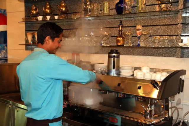  Spark Residence Hotel - picture  : Kitchen/kitchenette,Restaurant/places to eat,Property 