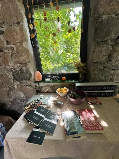  Zove Rural Cottage with garden views - picture  : Living room,Property 
