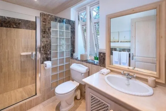  Fairway Views with Private Pool - Tradewinds villa - picture  : Bathroom 