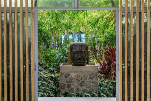  Koi Resort Saint Kitts, Curio Collection by Hilton - picture  : Lobby or reception,Property 