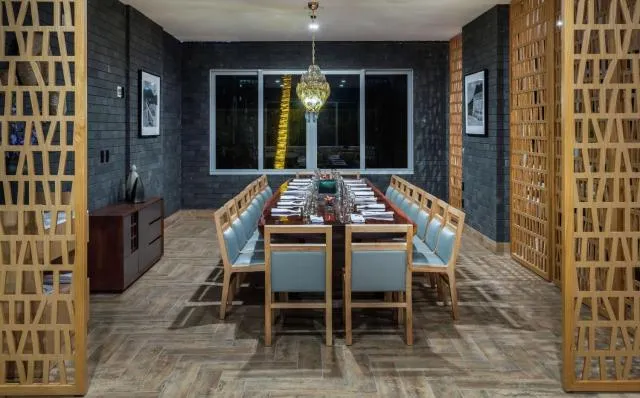  Koi Resort Saint Kitts, Curio Collection by Hilton - picture  : Toilet,Restaurant/places to eat,Property 