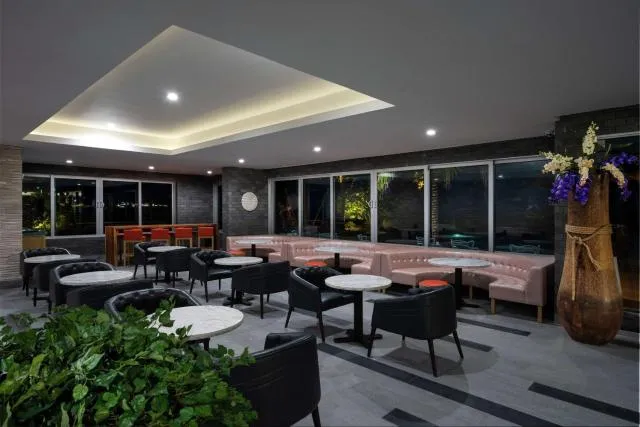  Koi Resort Saint Kitts, Curio Collection by Hilton - picture  : Toilet,Patio,Property 