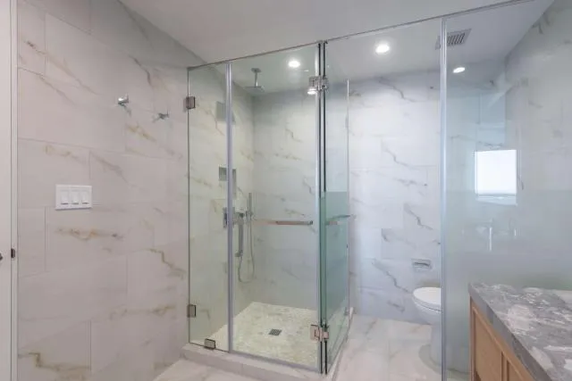  Koi Resort Saint Kitts, Curio Collection by Hilton - picture  : Bathroom,Bathroom,Property 