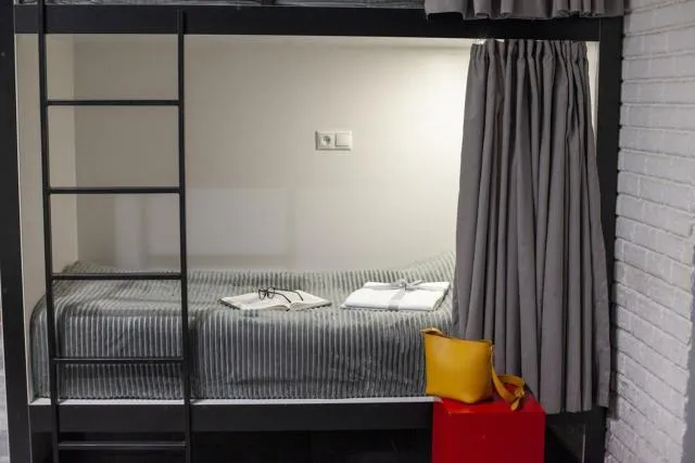  LOFT Hostel - picture  : Bed 