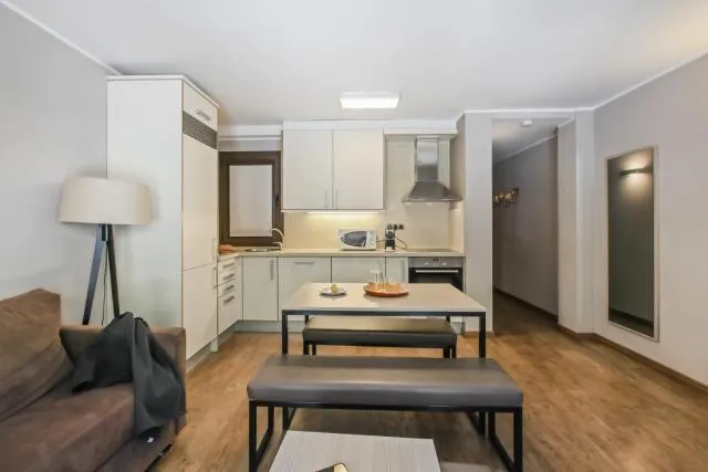  Pierre & Vacances Andorra Bordes d’Envalira - picture  : Kitchen/kitchenette,Dining area,Dining area,kitchen,Property 