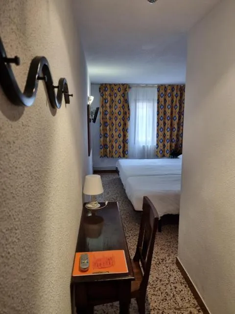  Hotel Cims Pas de La Casa - picture  : Bed,Bed,Photo of the whole room,Seating area,Bedroom,Property,Room 