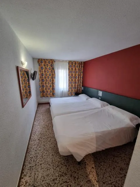  Hotel Cims Pas de La Casa - picture  : Bed,Bed,Photo of the whole room,Bedroom,Property,Room 