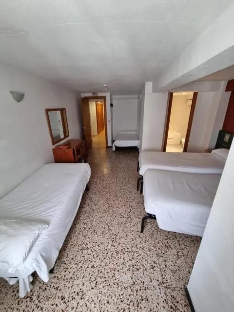  Hotel Cims Pas de La Casa - picture  : Seating area,Bed,Photo of the whole room,Bedroom,Property,Room 