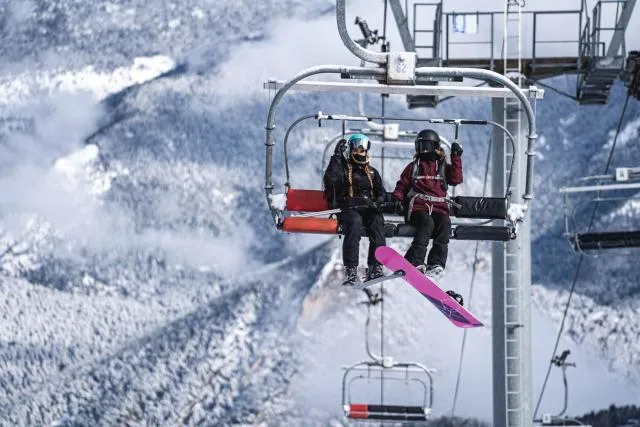  Comtes d’Urgell - picture  : Skiing,Property 