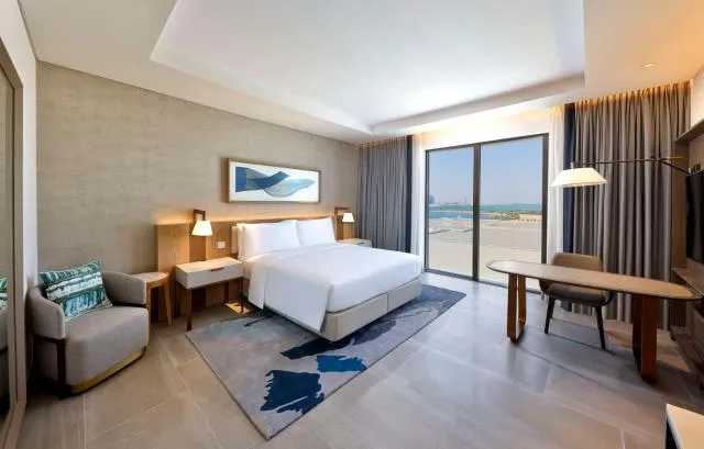  Hilton Abu Dhabi Yas Island - photo  : Télévision et multimédia,Vue (depuis la propriété/la chambre),Chambre à coucher,Propriété 