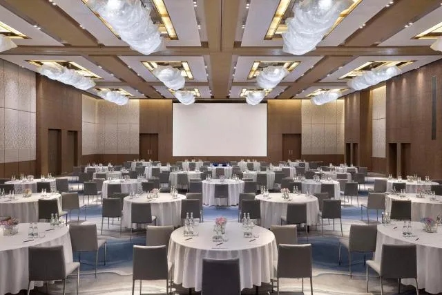  Hilton Abu Dhabi Yas Island - photo  : Salle de réunion/conférence,Propriété 