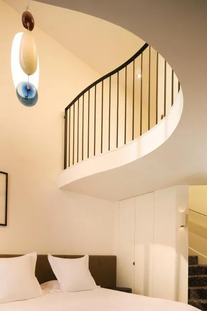  Hotel Marignan Champs-Elysées - photo  : Lit,Lit,Chambre 