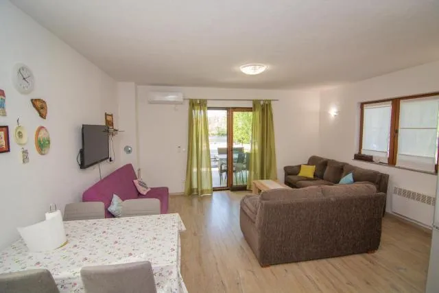  Holiday Home Faruk - picture  : Seating area 