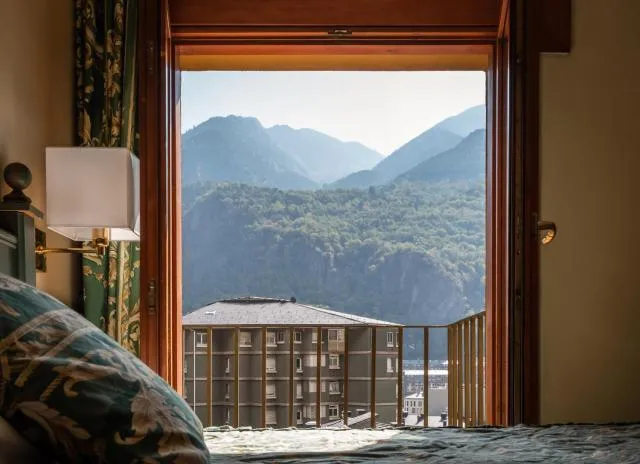  Hotel Sant Jordi - picture  : Mountain view,View (from property/room),Property 