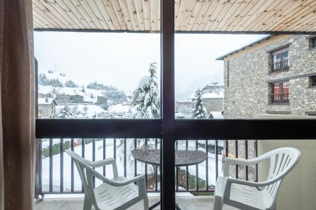  Hotel Bonavida - picture  : Skiing,Property 