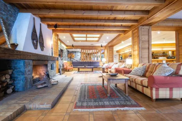  Hotel Bonavida - picture  : Lobby or reception,Property 