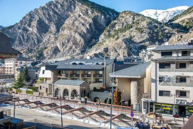  Hotel Bonavida - picture  : Natural landscape,Bird's eye view,Mountain view,Property 