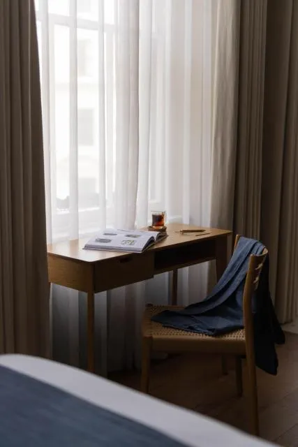  Inhabit, Queen's Gardens - photo  : Détail décoratif 