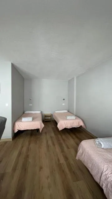  Apartaments Crest Pas - picture  : Bed 