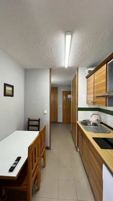  Apartaments Crest Pas - picture  : Kitchen/kitchenette,Dining area 