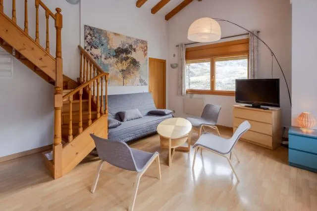  Nuria Pedrous - photo  : Zone assise,Salle à manger,Propriété 