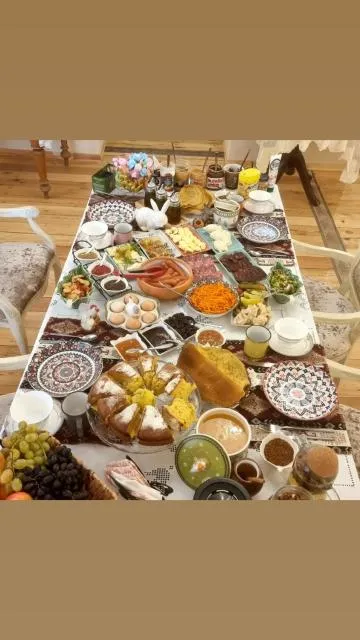  Deghceni club - picture  : Breakfast,Property 