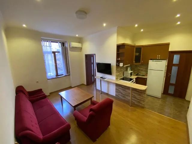  Renovated One Bedroom in the Touristic Center of Yerevan - cover picture 