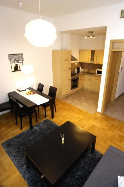  Gozsdu Apartment - photo  : Zone assise,Salle à manger,Salon,Propriété 