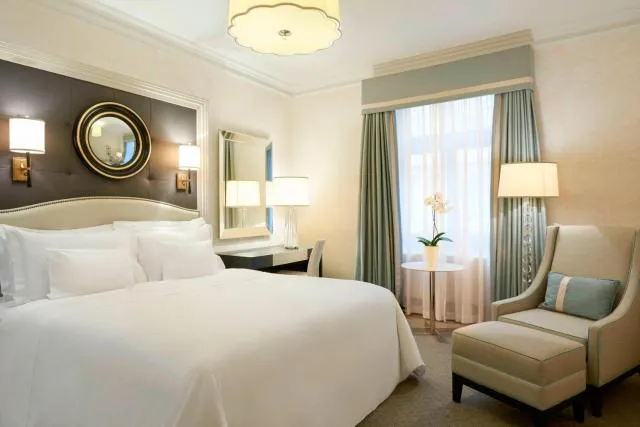  Hotel Bristol, A Luxury Collection Hotel, Warsaw - picture  : Bed,Photo of the whole room,Room 
